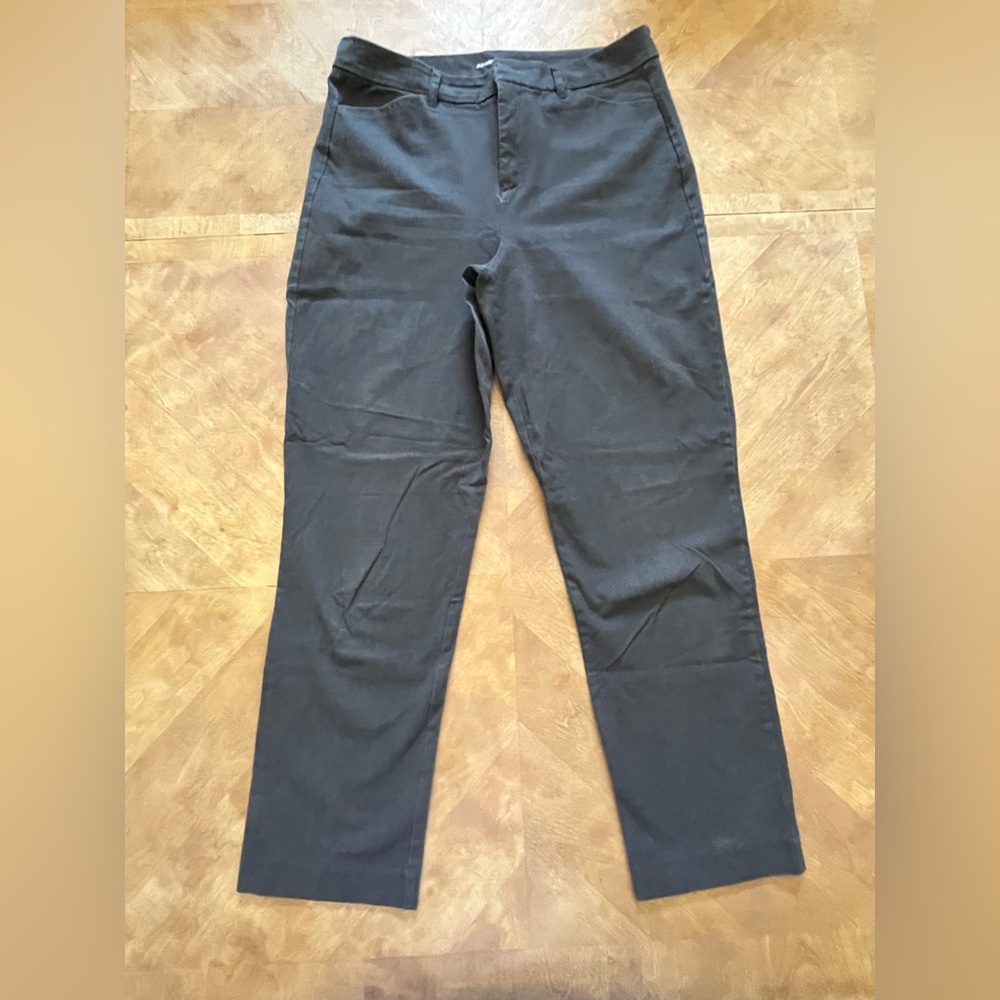 Old Navy Gray Pixie Pants | Size 12 Tall